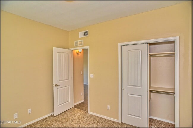 Building Photo - 452 Isaias Ave.