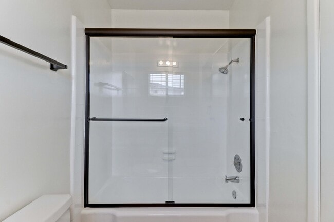 Building Photo - Corona Lane 108** - (V)