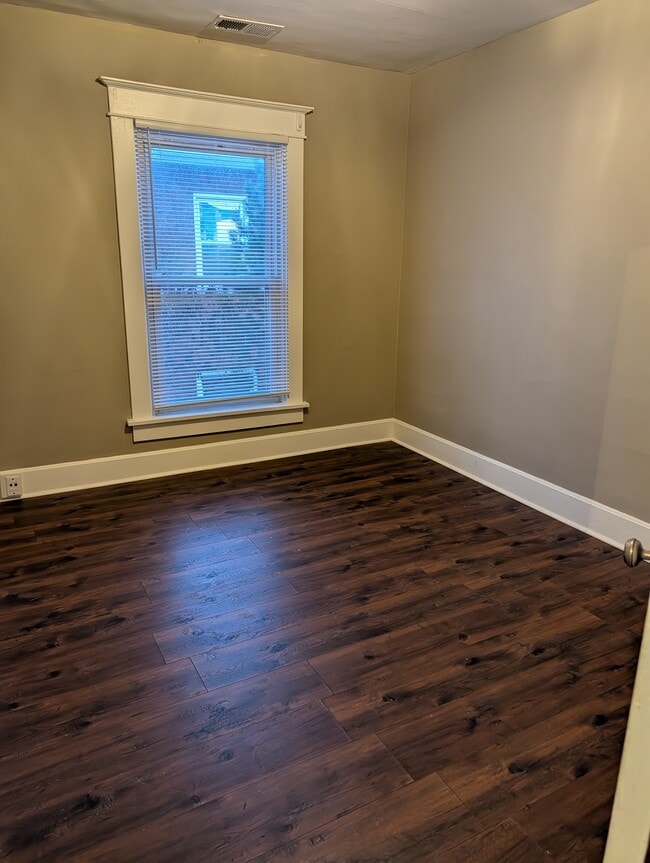 Building Photo - 3308 Central Ave