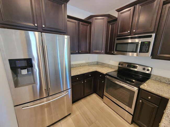 Building Photo - 2145 Wilsons Plover Cir