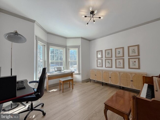 Building Photo - 23185 Pembrook Dr