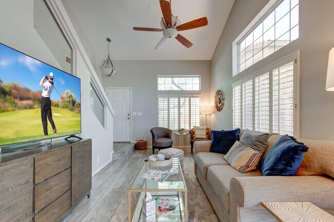 Building Photo - 15550 N Frank Lloyd Wright Blvd