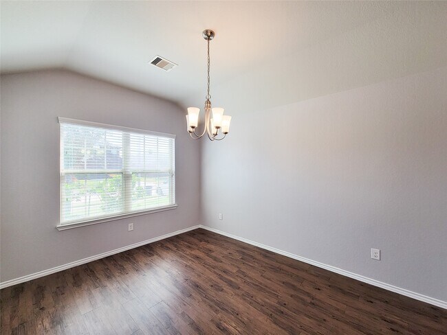 Building Photo - 5443 Dunsmore Harbor Ln