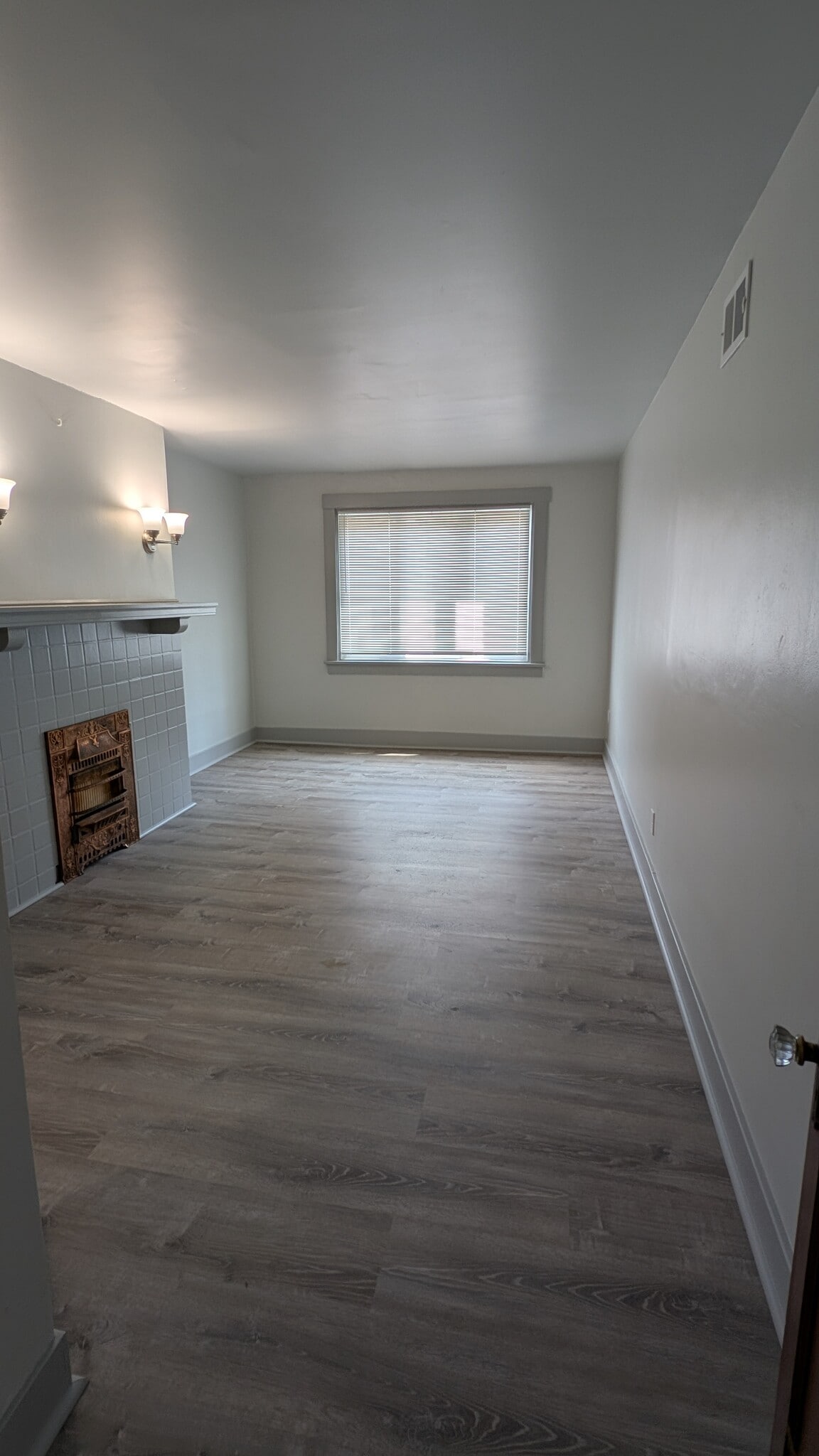Bedroom 1 - 5414 2nd Ave