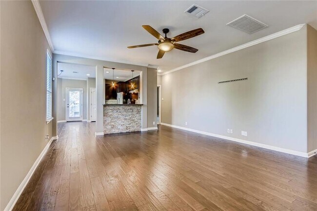 Building Photo - 7500 Colina Vista Loop