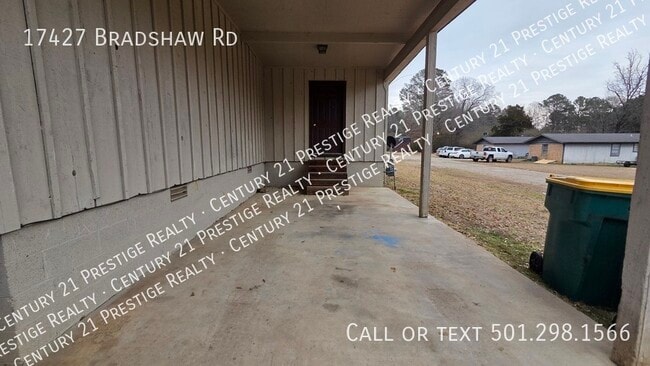 Building Photo - 17427 Bradshaw Rd