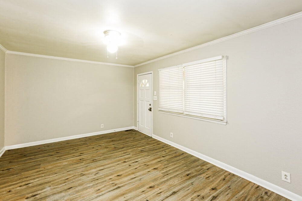 Building Photo - 758 Denning Pl