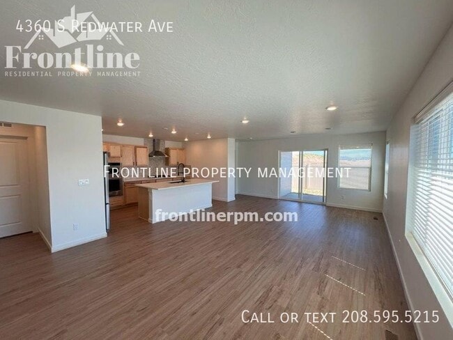 Building Photo - 4360 S Redwater Ave