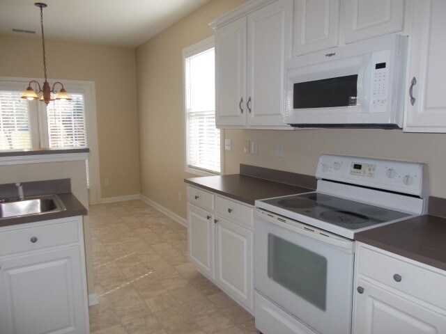 Building Photo - 109 Morrocroft Ln