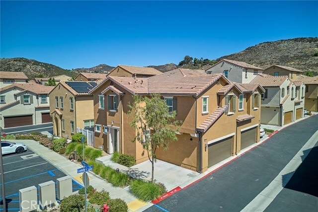 Building Photo - 35879 Landon Ln