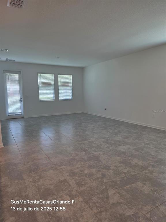 Building Photo - 172 Aces High Ln