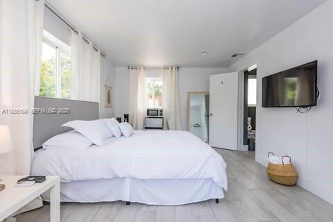 Building Photo - 350 NW 50th St