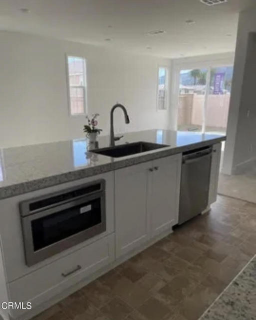 Building Photo - 1994 Meyer Ct