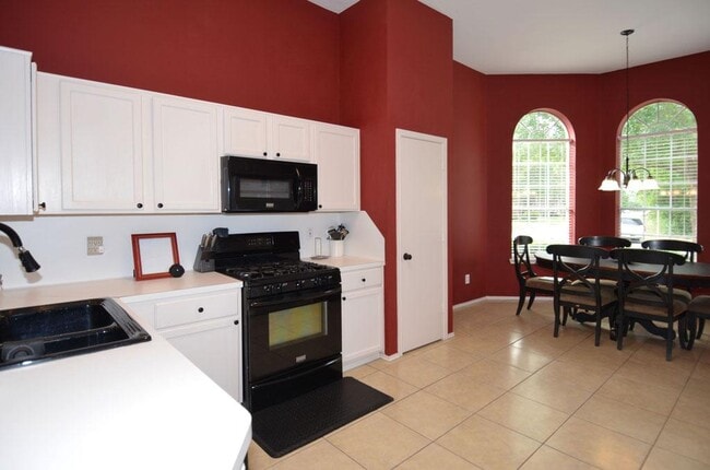 Building Photo - 6207 Highland Branch Dr