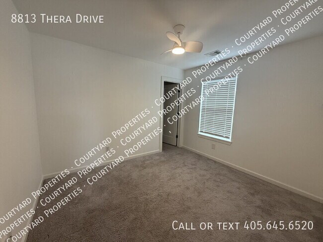 Building Photo - 8813 Thera Dr