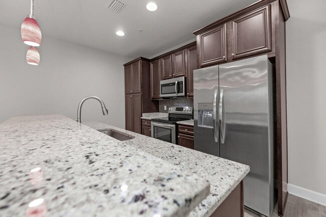 Building Photo - 3514 Mossy Oak Villas Cir