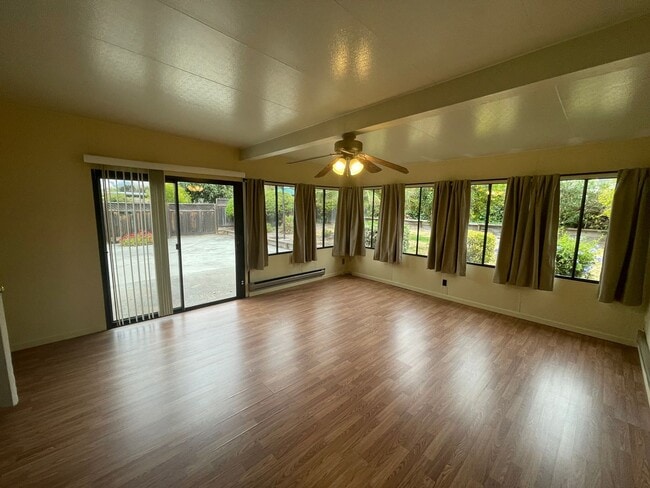 Building Photo - $3,590 / 3 BR - 1509 SF - VERY NICE MISSIO...