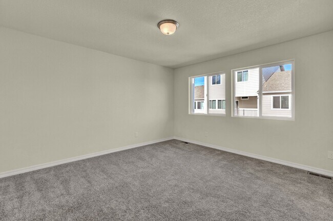 Building Photo - 6241 Felsite Grv