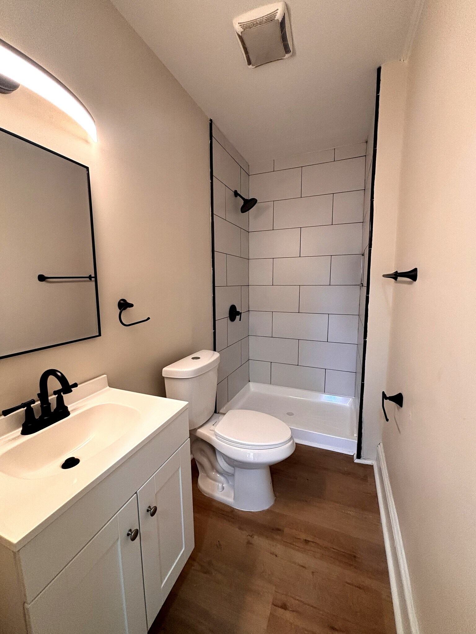 Second Floor Bathroom - 2026 Druid Hill Ave