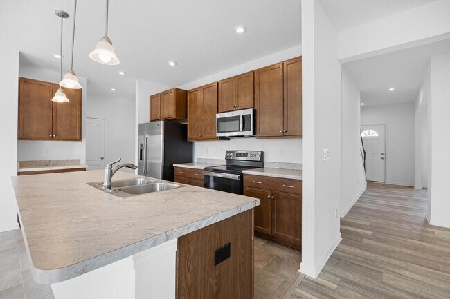Building Photo - 6295 Honey Farm Wy