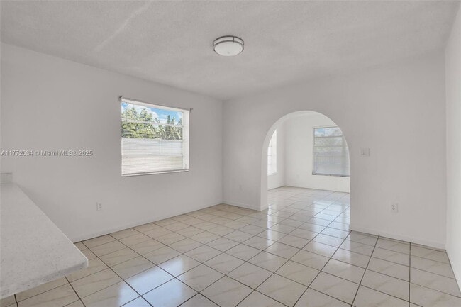 Building Photo - 6731 SW 15th St