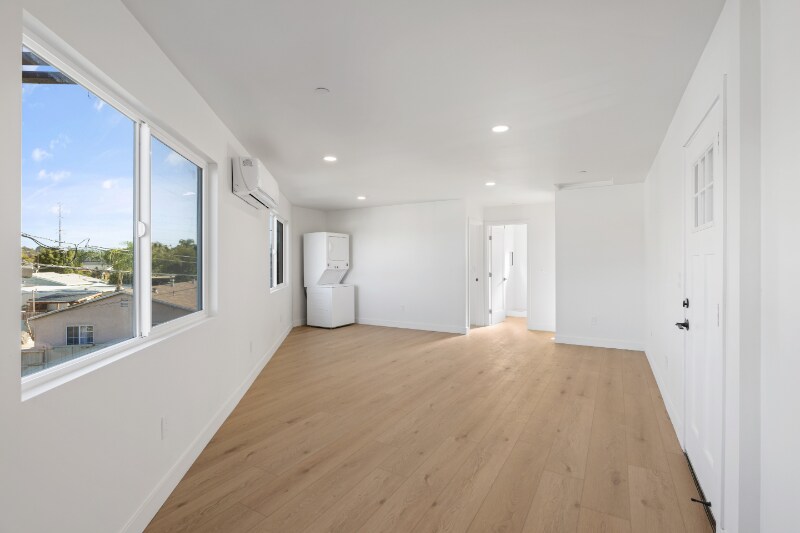 Building Photo - 3730 Acacia St