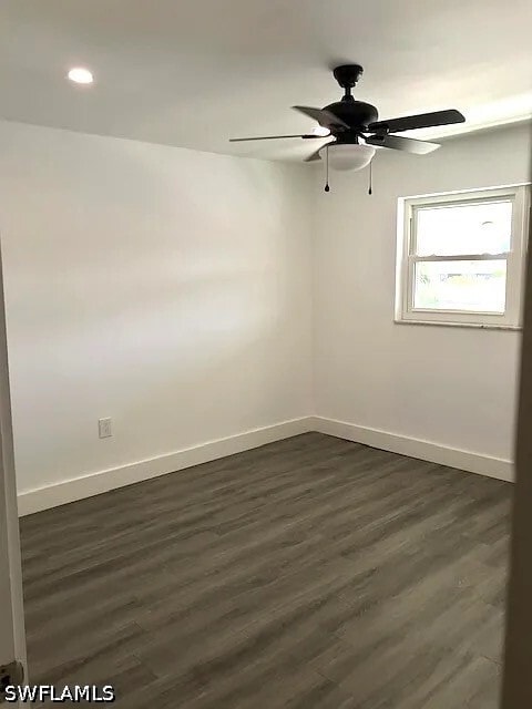 Building Photo - 200 Valley Stream Dr