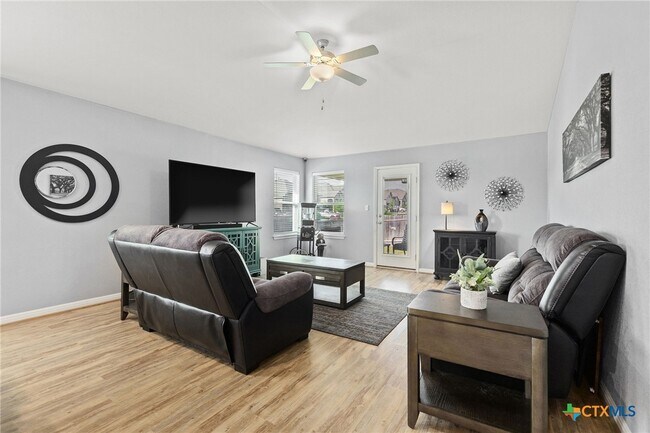 Building Photo - 6045 Teodoro Bend