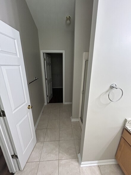 Building Photo - 2903 Greyhawk Ln