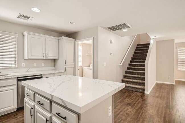 Building Photo - 4782 Manderston Ct