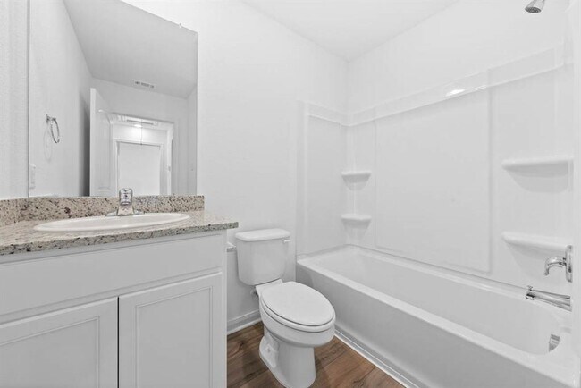 Building Photo - 125 Paradise Cyn Dr