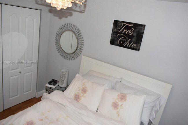 Building Photo - 7860 NW 50th St