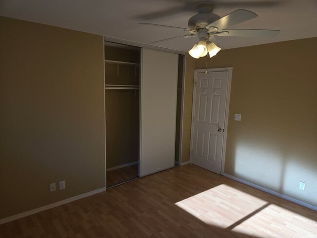 Building Photo - Campbell Duplex: 2 BR 1 BA with Office/Ext...