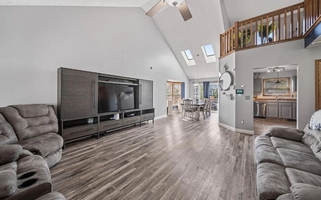 Building Photo - 1331 Kellerman Ct