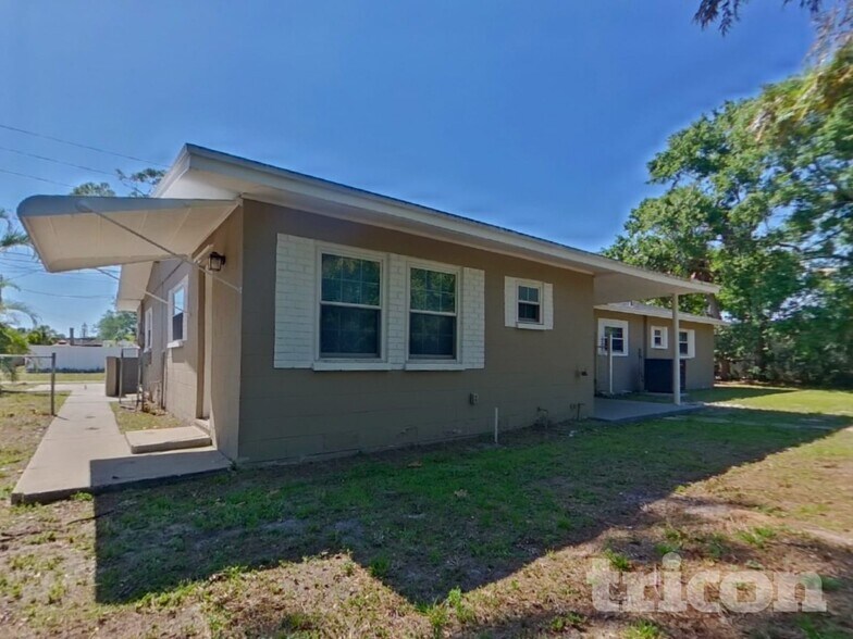 Building Photo - 15375 Hopedale Ln