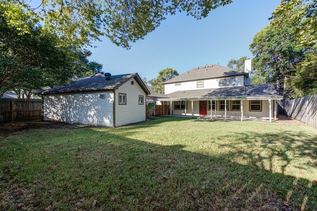 Building Photo - 607 Ellingham Dr