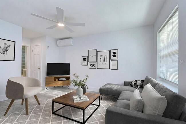 Building Photo - 3017 49th St S