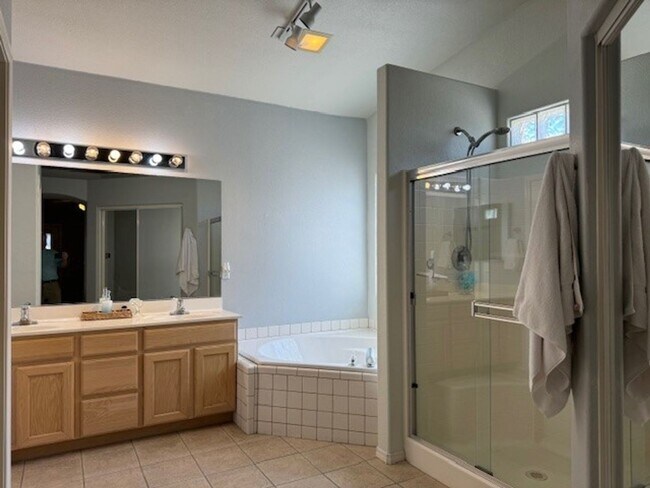 Building Photo - 3BR WINTER Vacation Home with Utilities Incl & RV PAD & Hookups, AVAILABLE 11-19-25