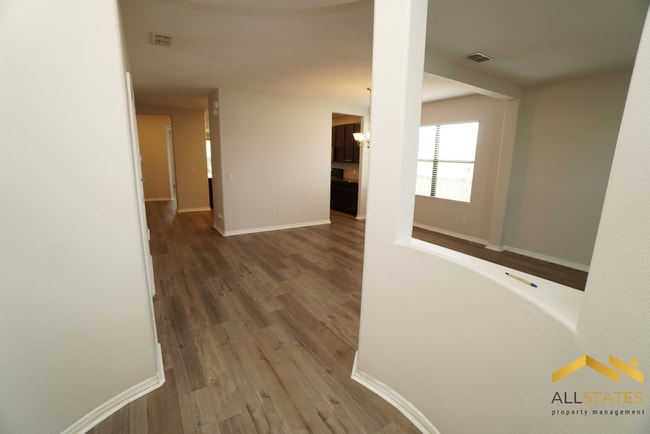 Building Photo - 401 Savannah Preserve Loop