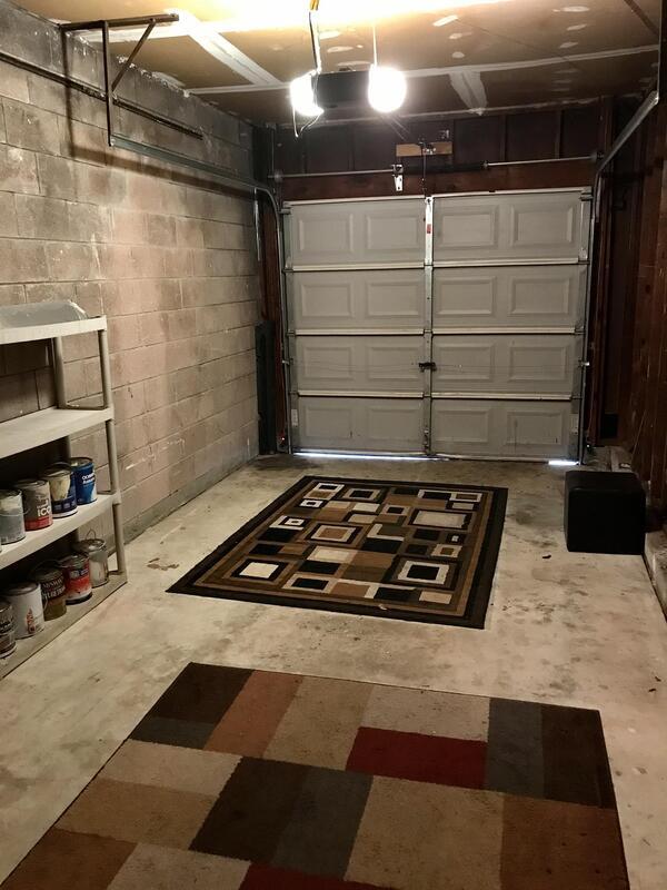 Building Photo - 5960 Blackpoole Ln