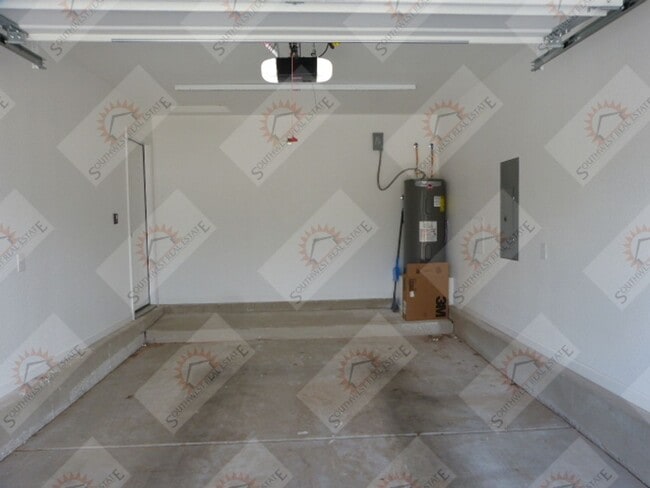 Building Photo - 2353 Marlene Blvd