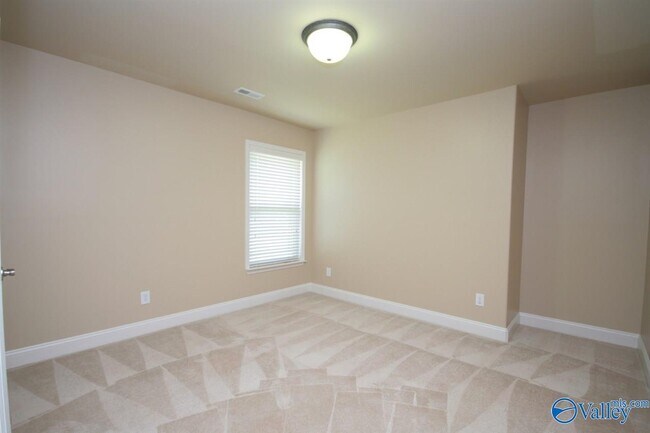 Building Photo - 239 Healey Dr