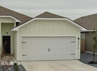 Building Photo - 3412 Scott Cir