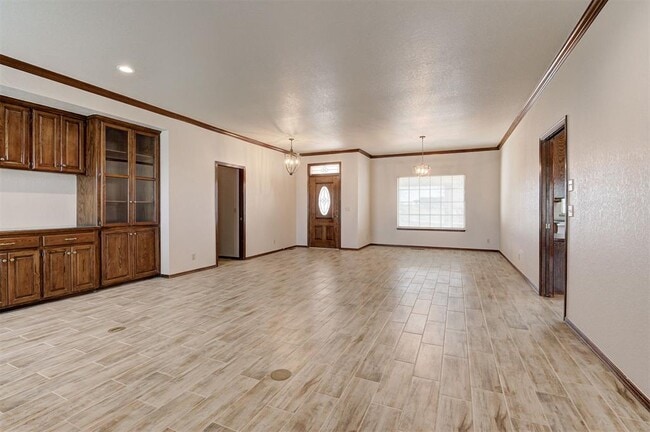 Building Photo - 7201 NW 150th St