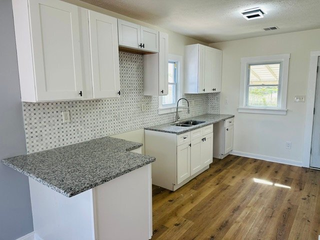 Building Photo - 13825 Thornhope Rd
