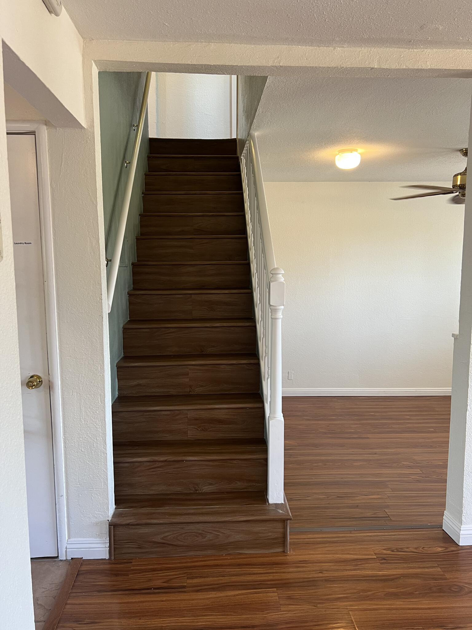 Building Photo - 217 Mendocino St