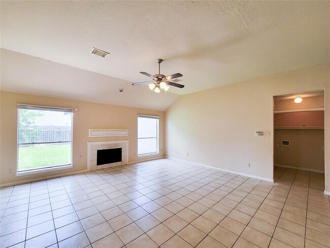 Building Photo - 22918 Pine Mist Ln