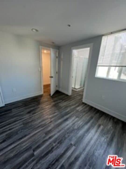 Building Photo - 1608 W 36th Pl