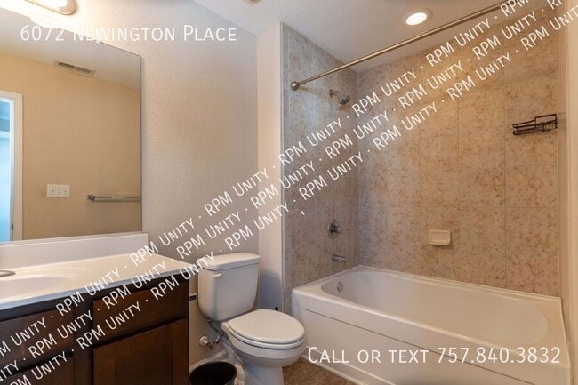 Building Photo - 6072 Newington Pl