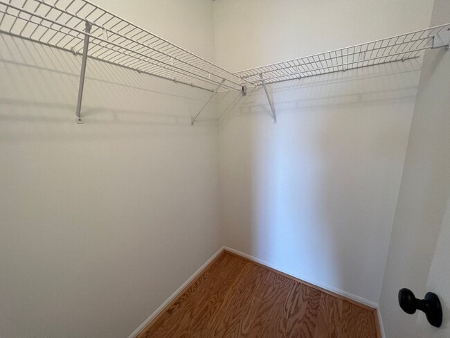 Building Photo - Luxurious 2 Bed 2 Bath Penthouse In Alta V...